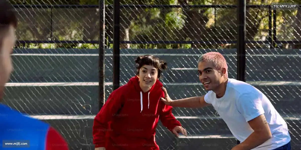 🏉💪团队协作，所向披靡！